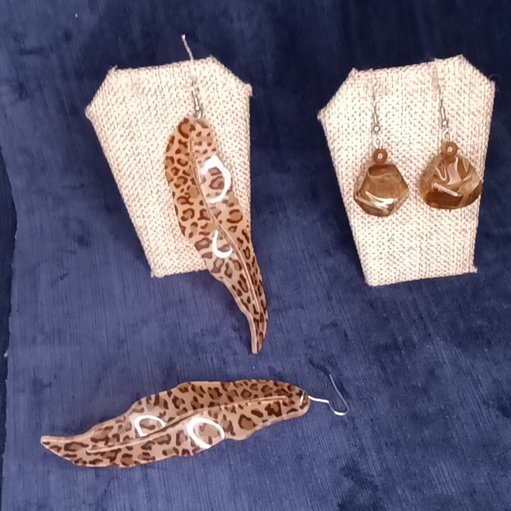 Two (2) Pair earrings